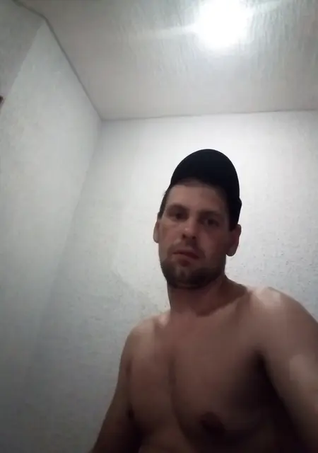 Слава из Прокопьевска, мне 31, познакомлюсь на одну ночь