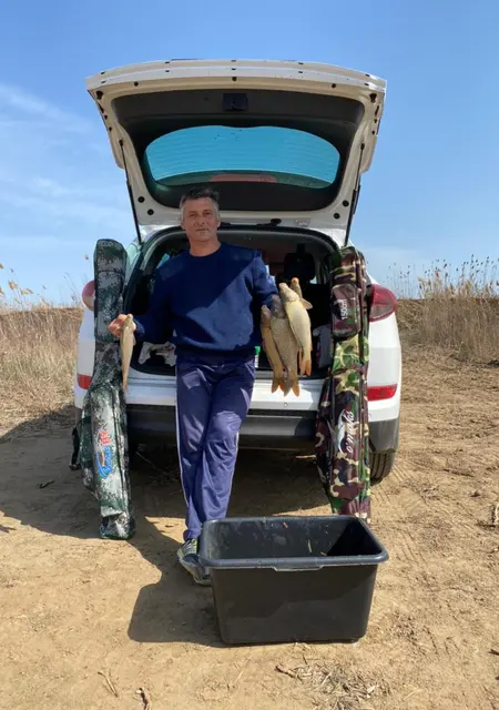 Эдуард из Новороссийска, мне 52, познакомлюсь для общения