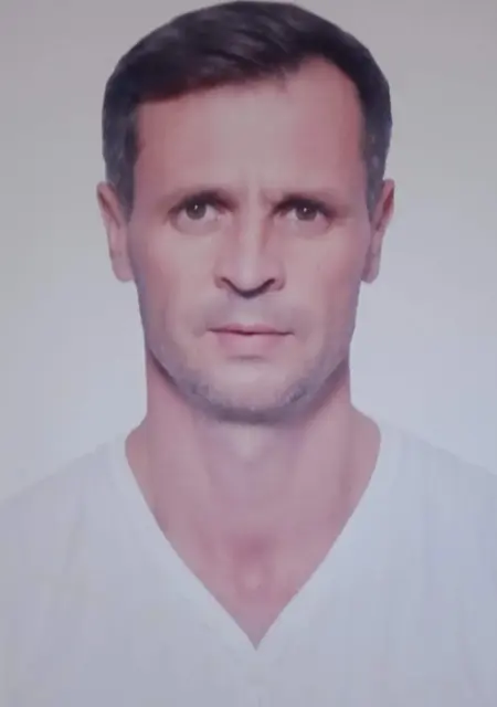 Я Дмитрий, 41, знакомлюсь без обязательств в Омске