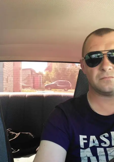 Я Алексей, 48, из Моршанска, ищу знакомства без обязательств