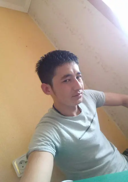 Саша из Иркутска, ищу на сайте знакомства на одну ночь