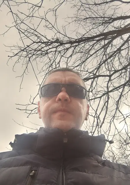 Дмитрий из Липецка, мне 42, познакомлюсь на одну ночь