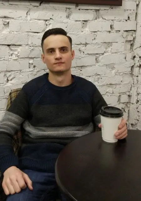 Я Данил, 31, знакомлюсь без обязательств в Омске