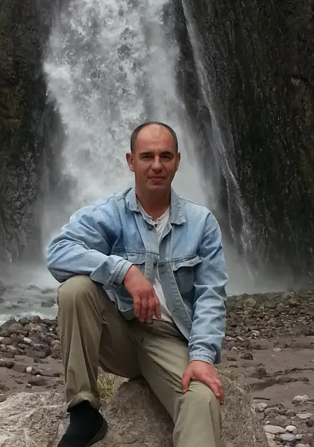 Олег из Ессентуков, ищу на сайте знакомства на одну ночь