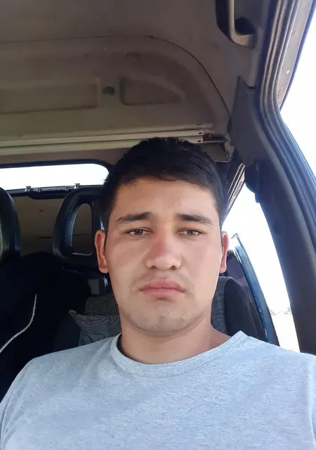 Руслан из Азова, ищу на сайте вирта