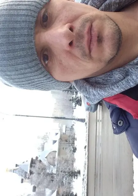 Я Дмитрий, 46, из Коломны, ищу знакомства без обязательств