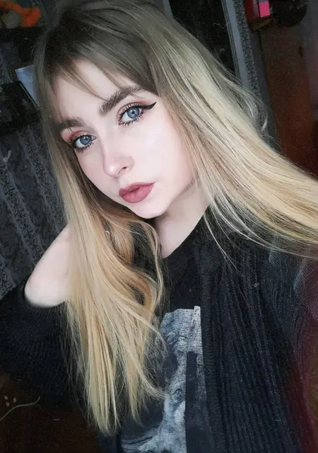 Yana из Краснодара, ищу на сайте общение