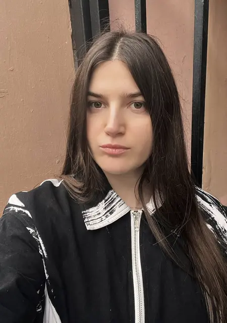Яна из Санкт-Петербурга, мне 26, познакомлюсь для приятного времяпровождения