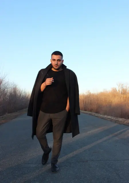 Роберт из Оренбурга, ищу на сайте знакомства на одну ночь