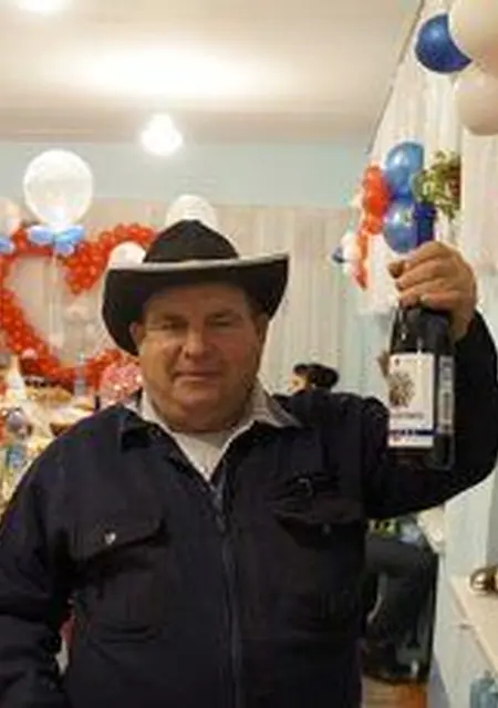 Ваня из Томска, мне 69, познакомлюсь на одну ночь