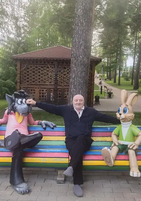 Виктор из Кировграда, мне 71, познакомлюсь на одну ночь