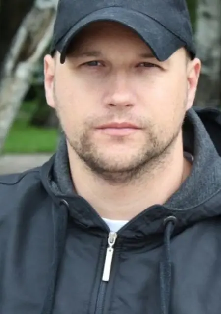 Кирилл из Феодосии, мне 44, познакомлюсь на одну ночь