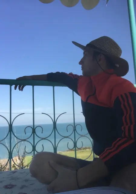 Робин из Керчи, ищу на сайте знакомства на одну ночь