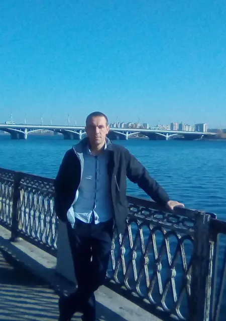 Я Дмитрий, 39, из Воронежа, ищу знакомство для общения