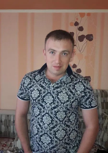 Александр из Каменска, мне 37, познакомлюсь без обязательств