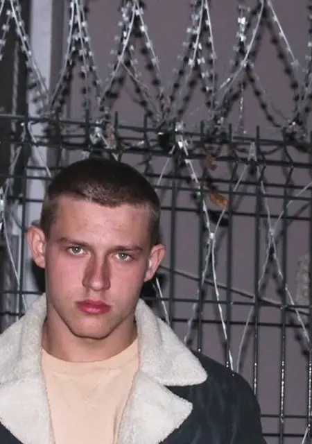 Я Максим, 27 років, знайомлюсь для спілкування у Одесі