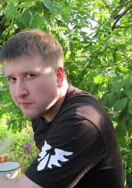 Я Евгений, 40, из Глазова, ищу знакомство для общения