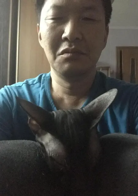 Владимир из Находки, ищу на сайте знакомства на одну ночь