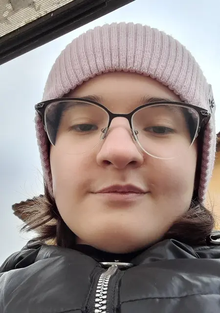 Я Настя, 18, из Санкт-Петербурга, ищу знакомство для общения