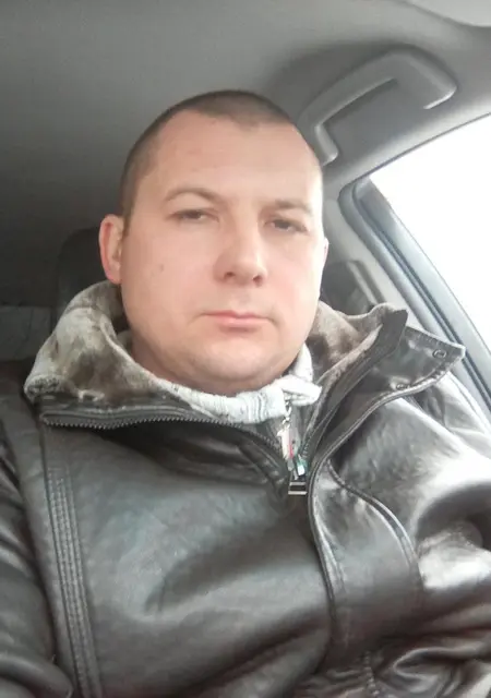 Я Rus, 39, знакомлюсь на одну ночь в Новочеркасске