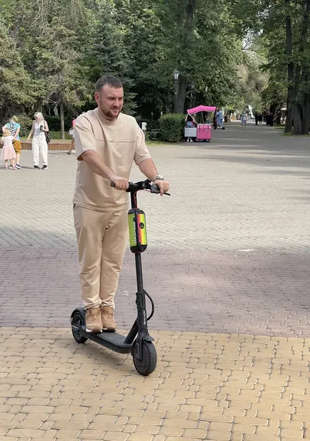 Олег из Звездного, ищу на сайте знакомства на одну ночь