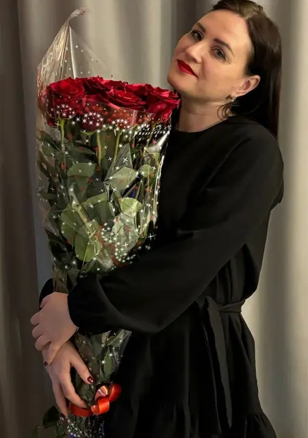 Я Анна, 39, из Омска, ищу знакомство для приятного времяпровождения