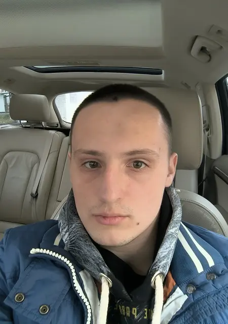 Ярослав из Новороссийска, ищу на сайте знакомства без обязательств