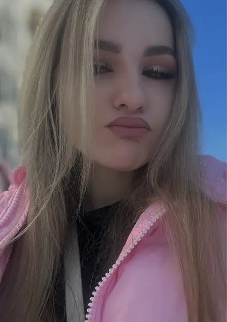 Я Ксения, 18, знакомлюсь для общения в Нижнем Новгороде