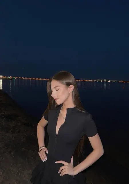 Альбина из Смоленска, ищу на сайте совместные путешествия