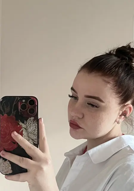 Анастасия из Челябинска, ищу на сайте дружбу