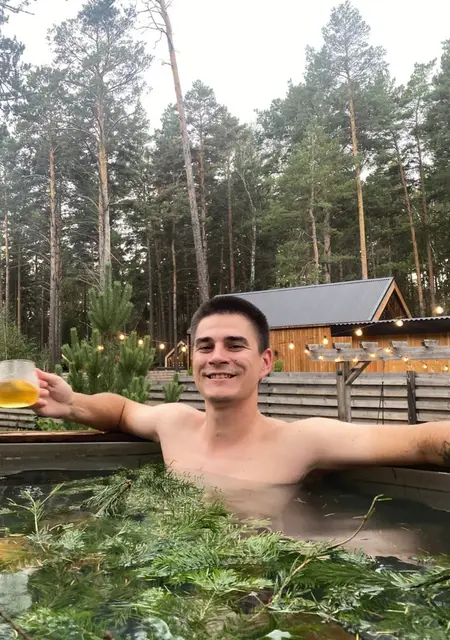 Иван из Новосибирска, ищу на сайте знакомства на одну ночь