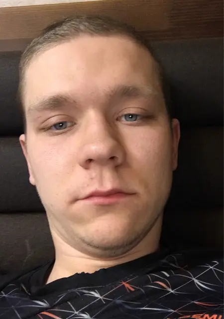 Я Efim, 19, из Тюмени, ищу знакомство для совместных путешествий