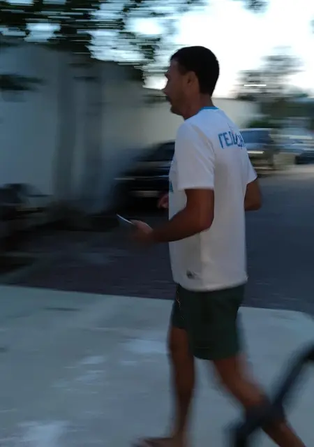 Я Михаил, 40, знакомлюсь без обязательств в Геленджике