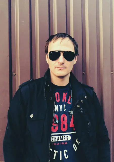 Олег из Симферополя, ищу на сайте приятное времяпровождение