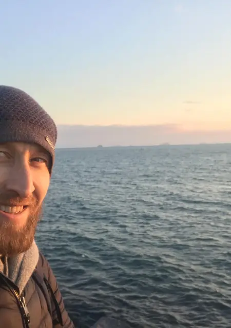 Влад из Щелково, ищу на сайте знакомства на одну ночь