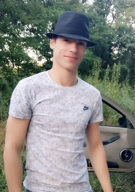 Ярослав из Невинномысска, мне 31, познакомлюсь для вирта