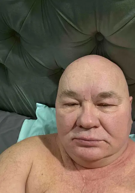 Я Виталий, 60, из Новокузнецка, ищу знакомства на одну ночь