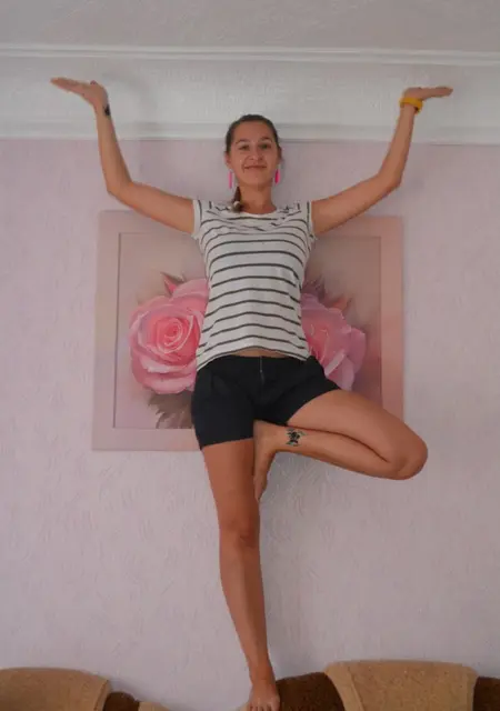 Я Анна, 30, знакомлюсь для постоянных отношений в Раменском