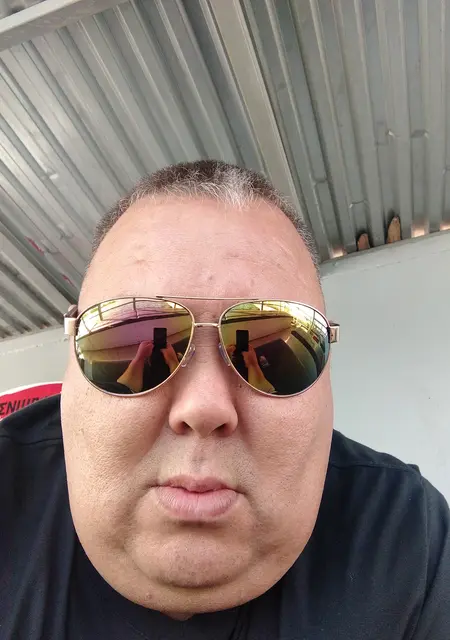 Саныч из Казани, ищу на сайте знакомства без обязательств