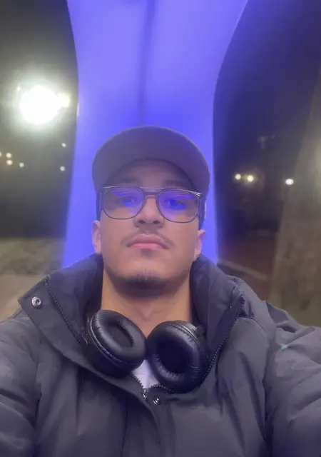 Я Ilyas, 20, из Люберец, ищу знакомство для постоянных отношений