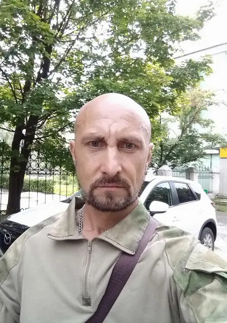 Роман из Рязани, мне 48, познакомлюсь на одну ночь