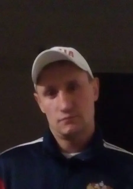 Я Юра, 47, знакомлюсь без обязательств в Киселевске