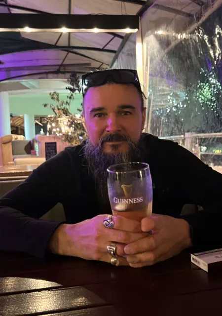 Сергей из Темрюка, ищу на сайте знакомства без обязательств