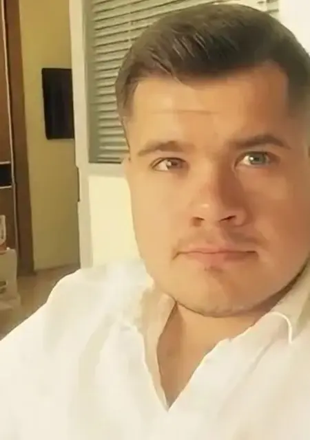 Никита из Саранска, ищу на сайте знакомства на одну ночь