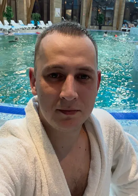 Дмитрий из Кирова, мне 30, познакомлюсь для совместных путешествий