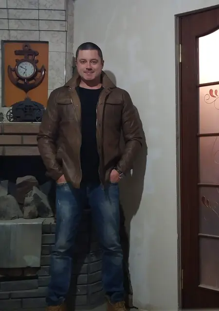 Я Александр, 44, из Лисичанска, ищу знакомство для дружбы