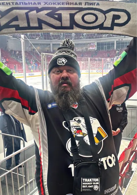 Владимир из Челябинска, ищу на сайте знакомства на одну ночь