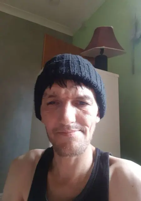 Я James B, 38, знакомлюсь в Лондоне