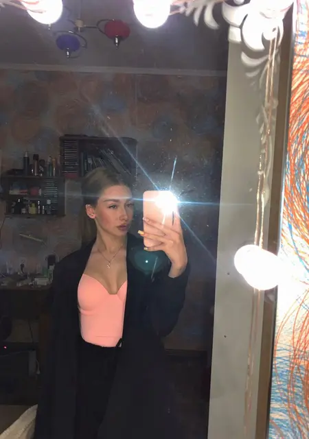 Екатерина из Сочи, мне 20, познакомлюсь без обязательств