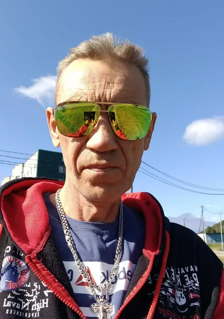 Я Костя, 55, знакомлюсь без обязательств в Елизове